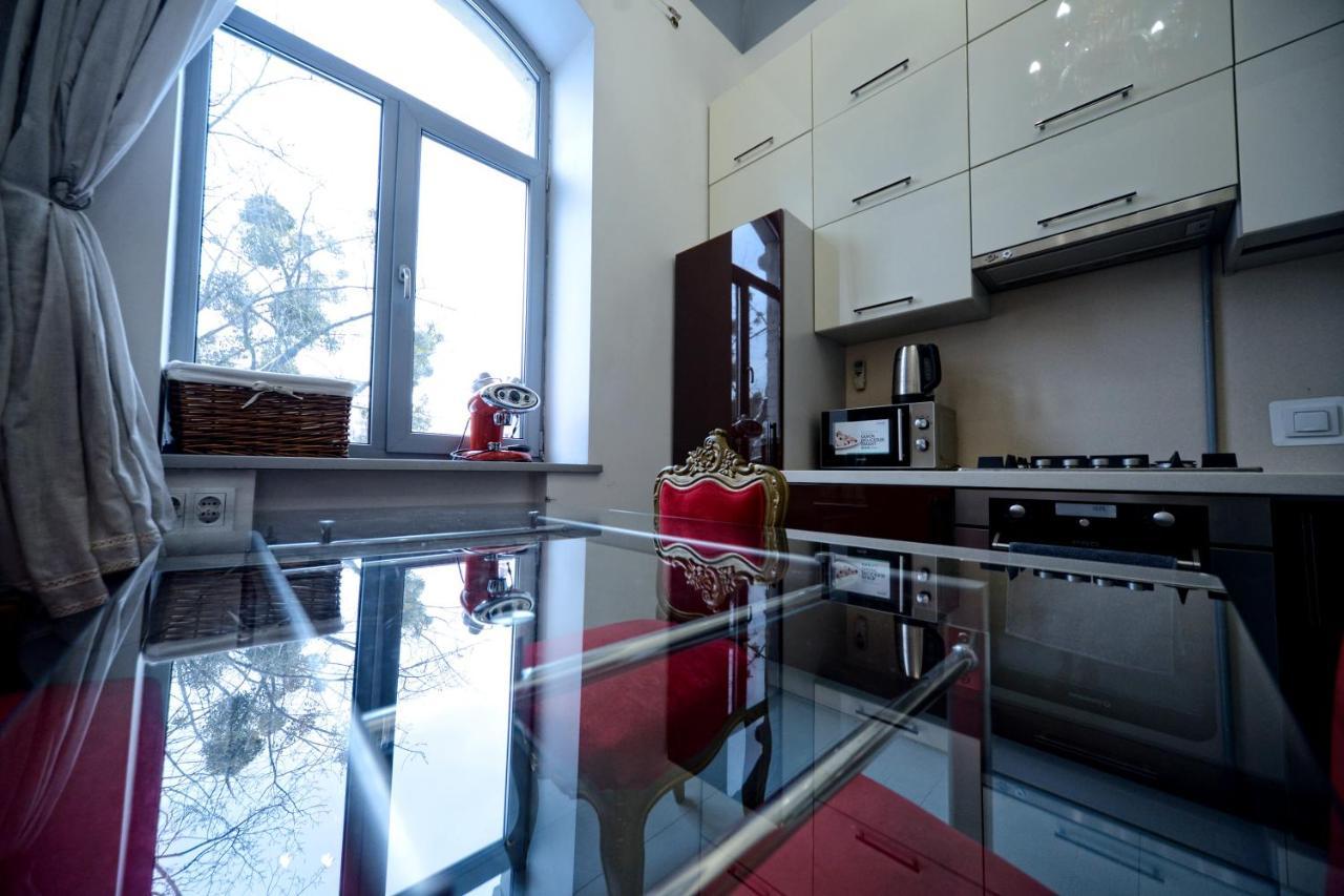 Artol Gorodetskogo Apartment เคียฟ ภายนอก รูปภาพ